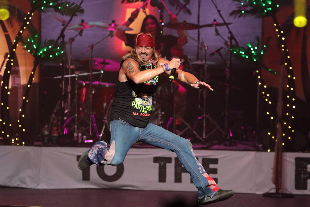 Bret Michaels at Xfinity Center in Mansfield, MA
