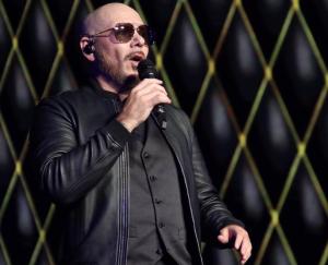 Pitbull at the Xfinity Center in Mansfield, MA
