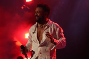 Shaggy at the Xfinity Center