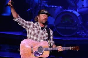 Dierks Bentley at the Xfinity Center in Mansfield, Massachusetts
