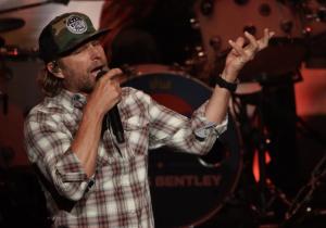 Dierks Bentley at the Xfinity Center in Mansfield, Massachusetts