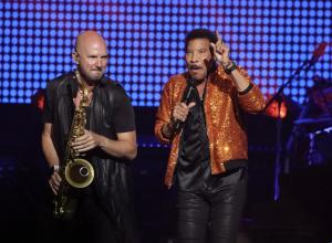 Lionel Richie at Mohegan Sun Arena