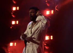 Shaggy at the Xfinity Center
