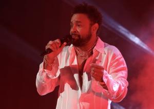 Shaggy at the Xfinity Center