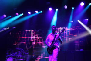 311 performing in Gilford, NH at the Bank of New Hampshire Pavilion.