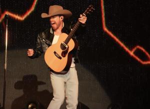 Dustin Lynch at Leader Bank Pavilion in Boston, MA on 5/2/2024