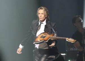 Rick Springfield at the Mohegan Sun Arena in Uncasville, Connecticut on May 19, 2024.