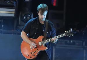 Dylan Scott and Mackenzie Carpenter at Leader Bank Pavilion in Boston, MA on 5/30/2024