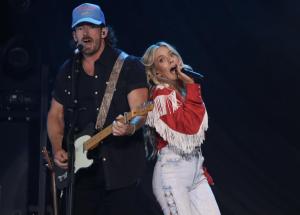 Dylan Scott and Mackenzie Carpenter at Leader Bank Pavilion in Boston, MA on 5/30/2024
