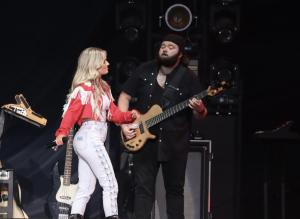Dylan Scott and Mackenzie Carpenter at Leader Bank Pavilion in Boston, MA on 5/30/2024