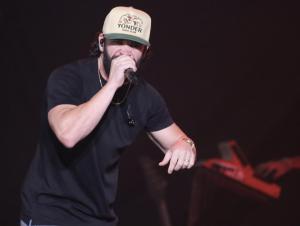 Dylan Scott and Mackenzie Carpenter at Leader Bank Pavilion in Boston, MA on 5/30/2024