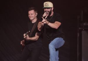 Dylan Scott and Mackenzie Carpenter at Leader Bank Pavilion in Boston, MA on 5/30/2024