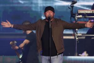 Cole Swindell at Leader Bank Pavilion in Boston, MA on 5/30/2024