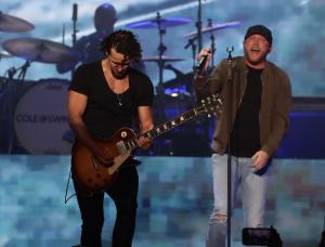 Cole Swindell at Leader Bank Pavilion in Boston, MA on 5/30/2024