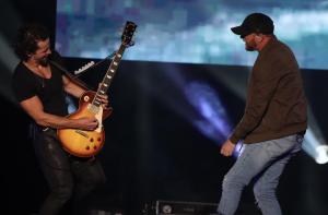 Cole Swindell at Leader Bank Pavilion in Boston, MA on 5/30/2024