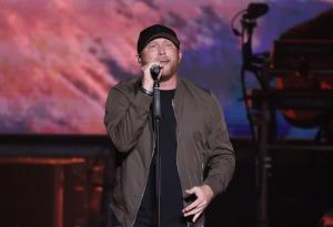 Cole Swindell at Leader Bank Pavilion in Boston, MA on 5/30/2024