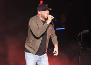 Cole Swindell at Leader Bank Pavilion in Boston, MA on 5/30/2024