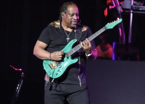 Earth, Wind & Fire at the Mohegan Sun Arena in Uncasville, CT on December 18, 2024.