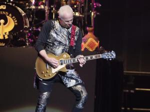 Earth, Wind & Fire at the Mohegan Sun Arena in Uncasville, CT on December 18, 2024.