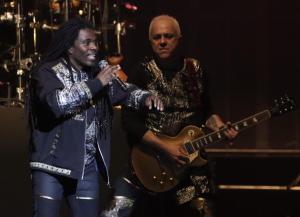 Earth, Wind & Fire at the Mohegan Sun Arena in Uncasville, CT on December 18, 2024.